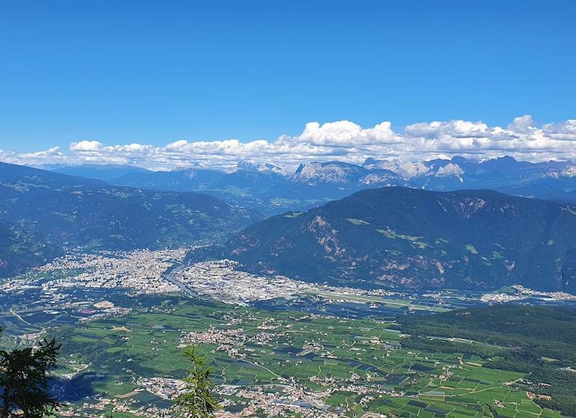 Außenansicht Foto