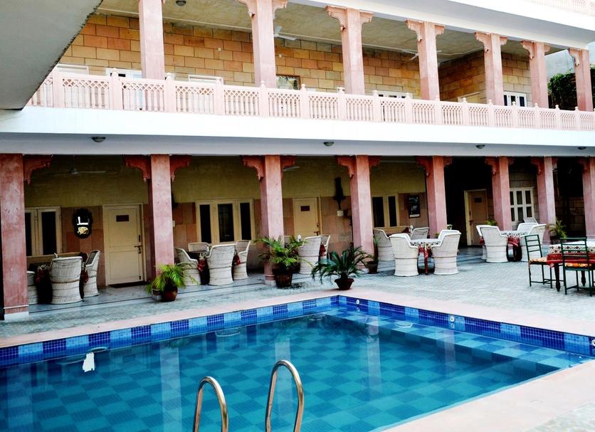 Pool Foto