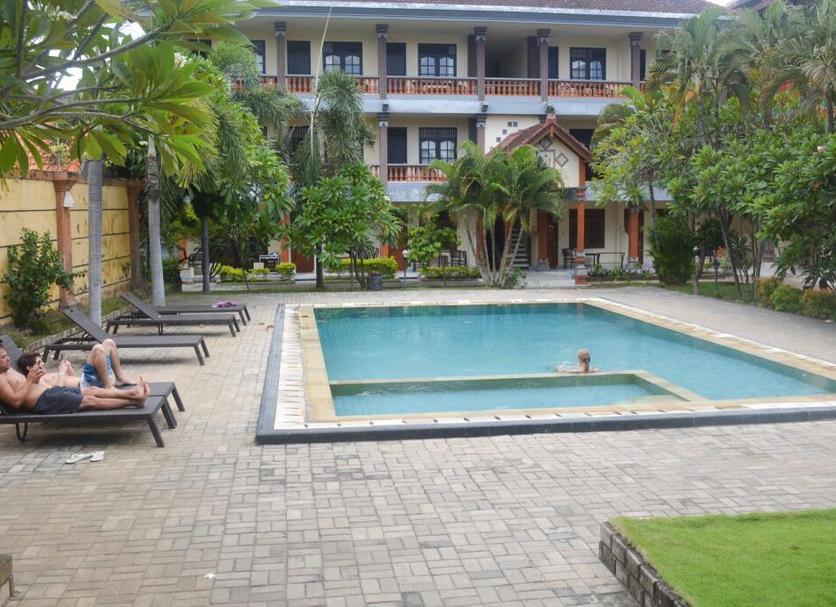 Pool Foto
