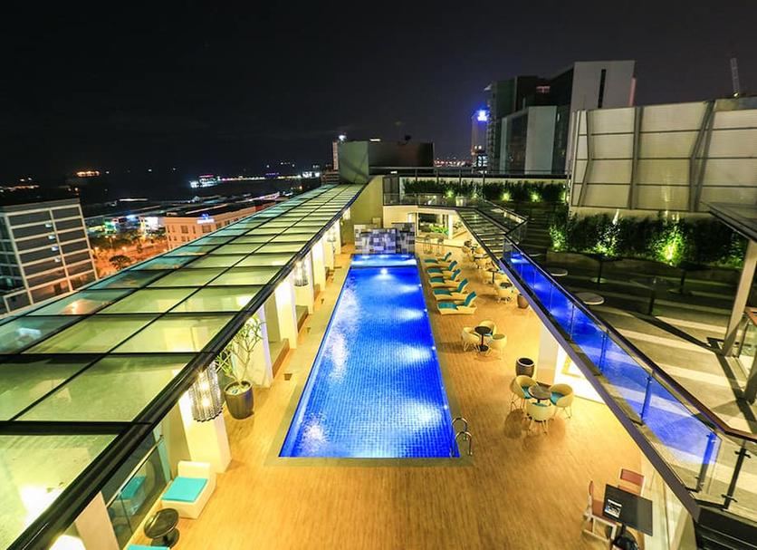 Pool Foto