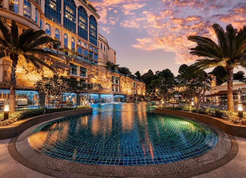 Pool Foto