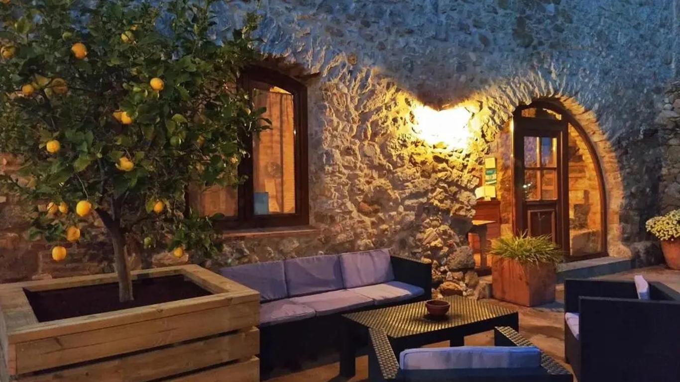 Turisme Rural Mas Ramades
