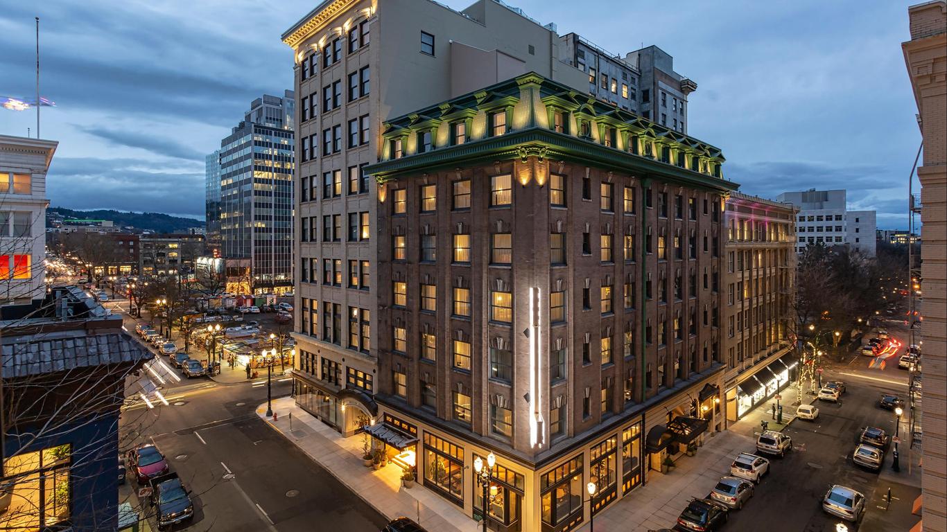 Woodlark Hotel Portland, a Tribute Portfolio Hotel