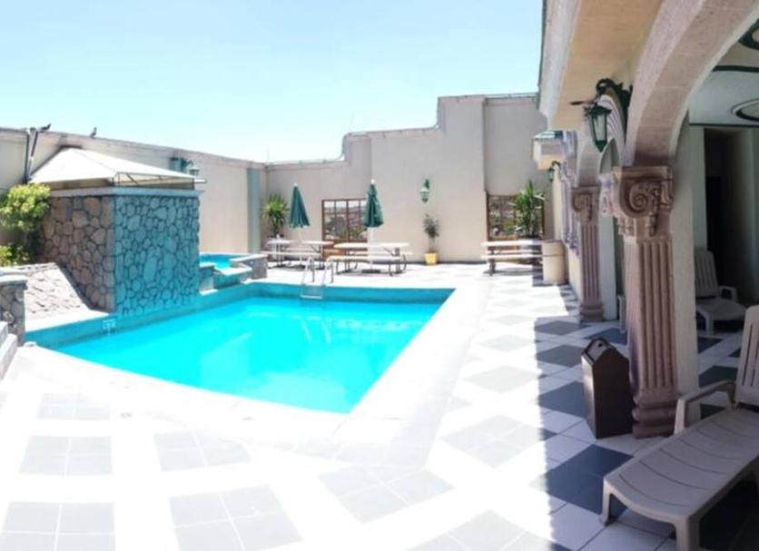 Pool Foto