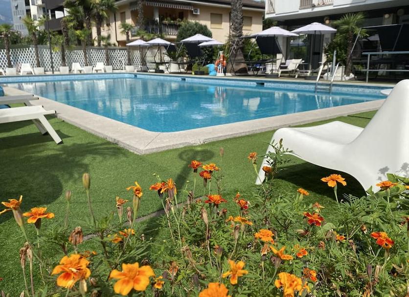 Pool Foto