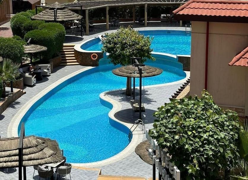 Pool Foto