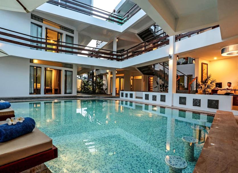 Pool Foto