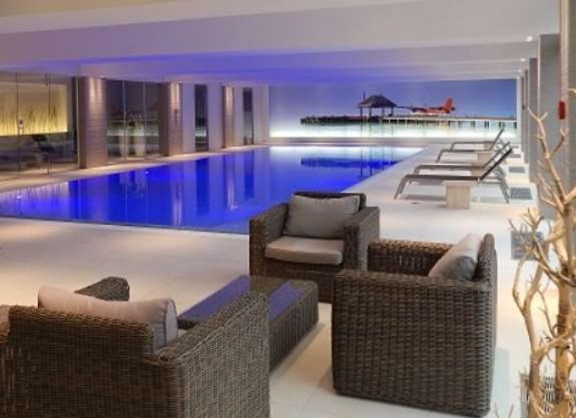 Pool Foto