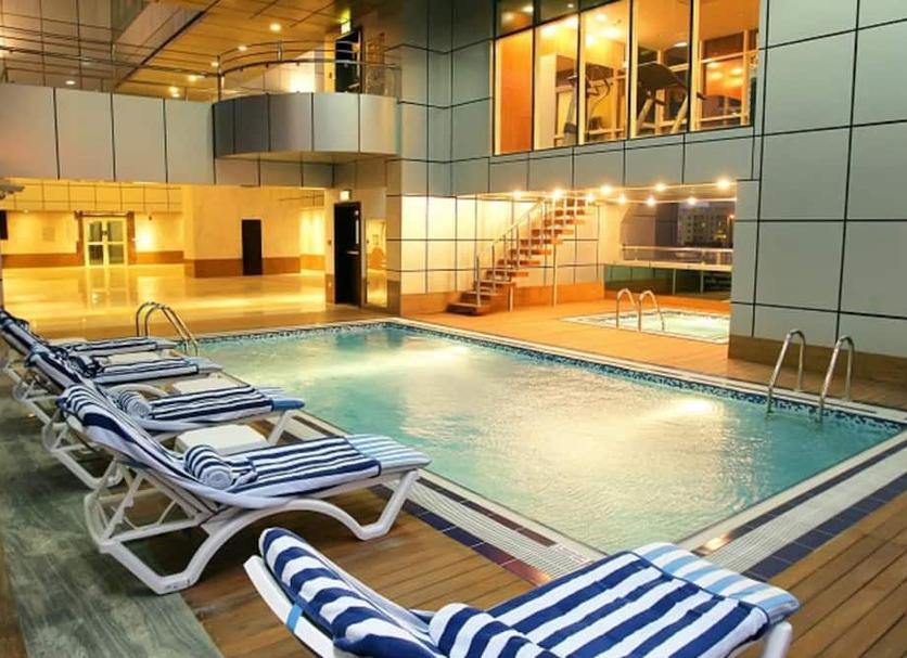 Pool Foto
