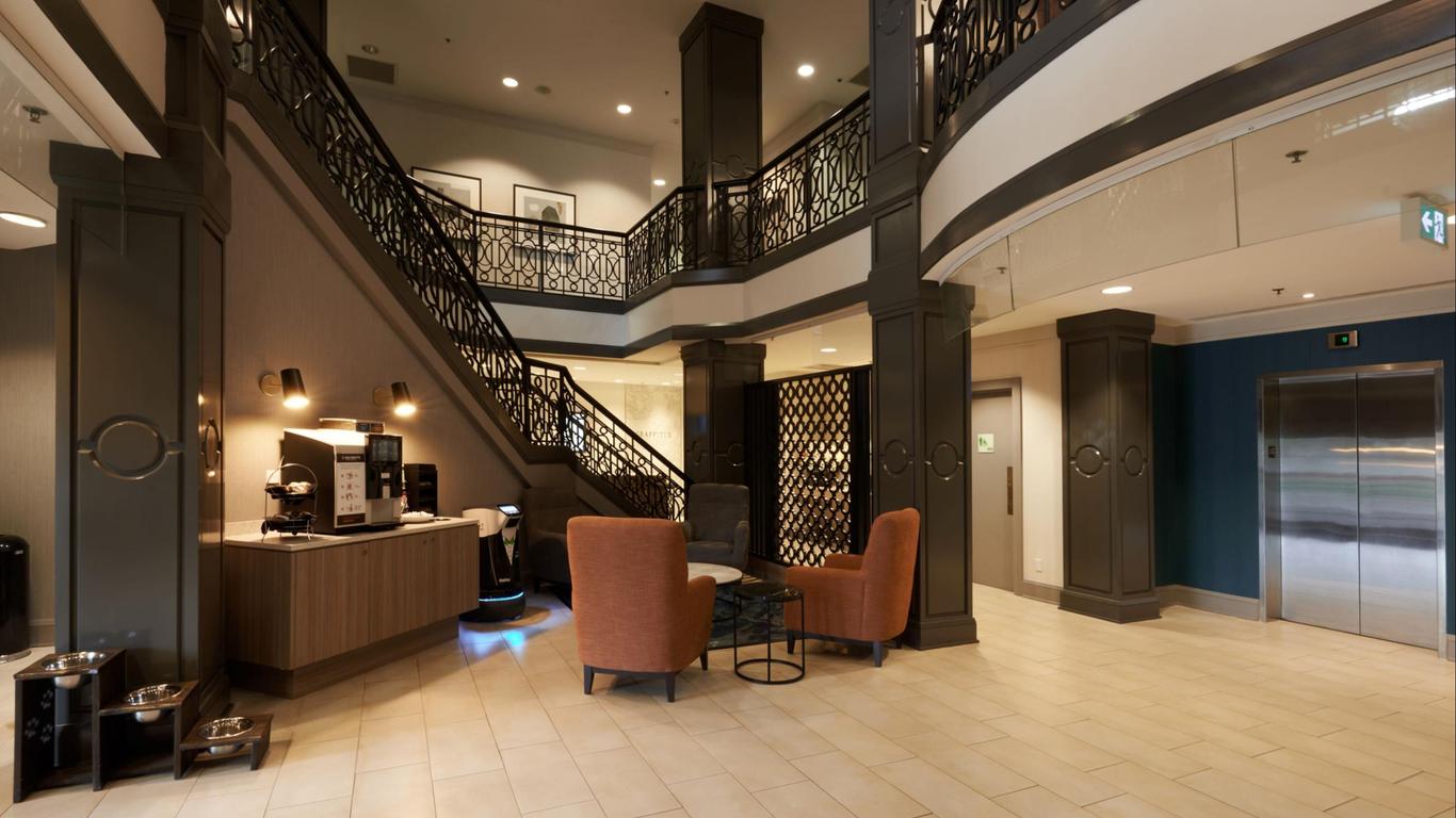 Holiday Inn & Suites Ottawa Kanata