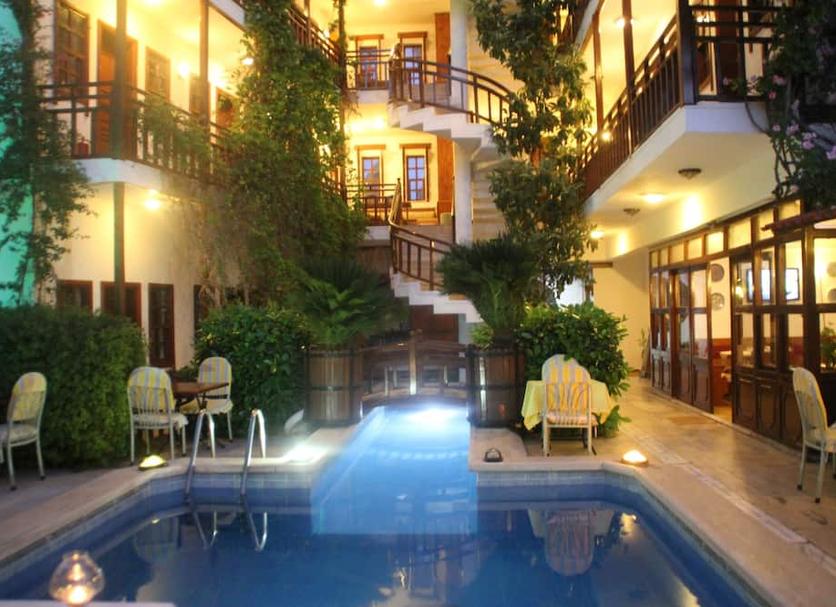Pool Foto