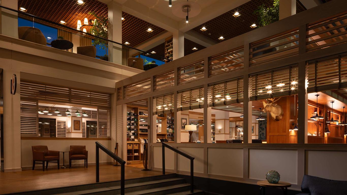 Hotel Champlain Burlington, Curio Collection by Hilton