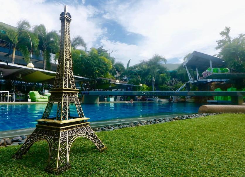 Pool Foto