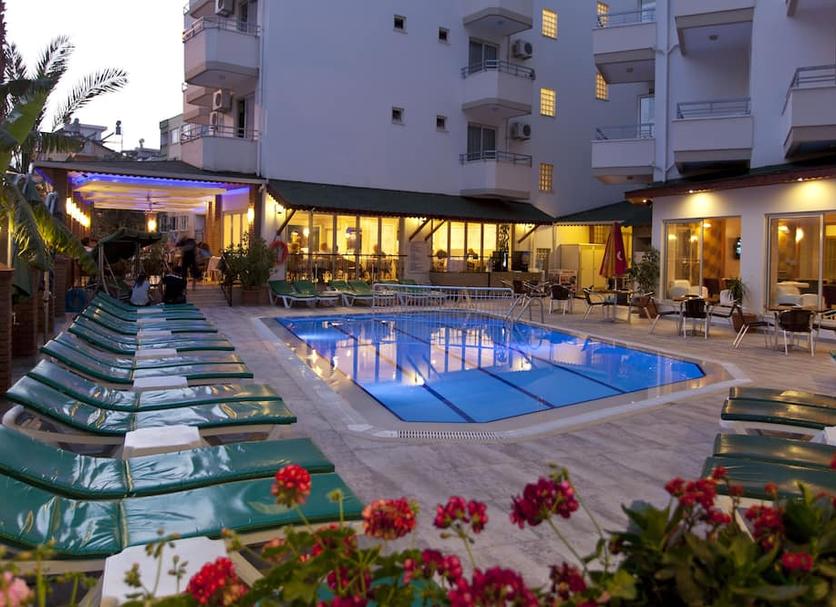 Pool Foto