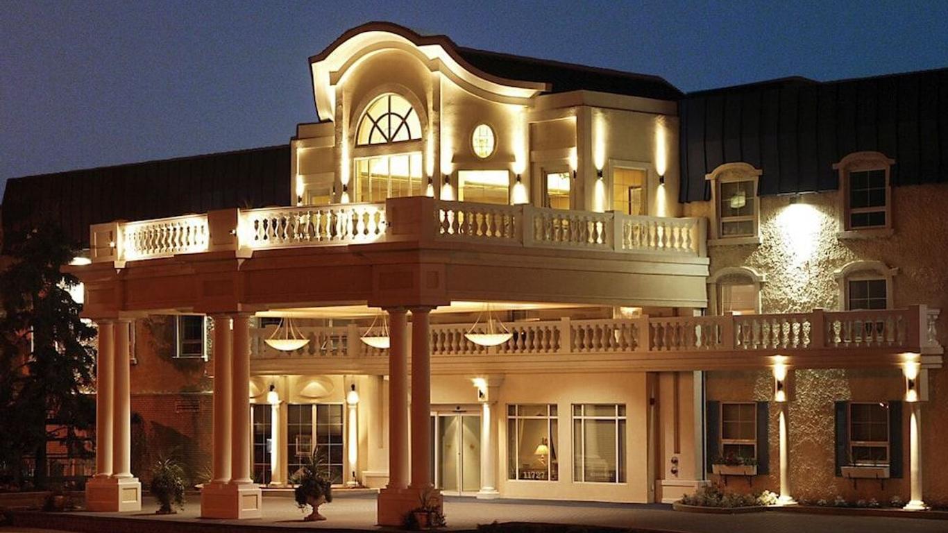 Chateau Louis Hotel & Conference Centre