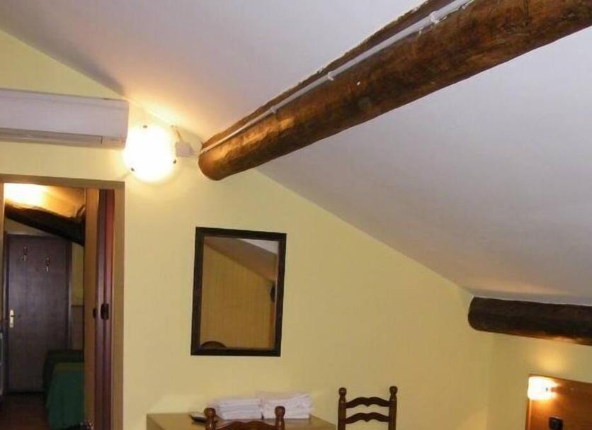 Zimmerausstattung Foto
