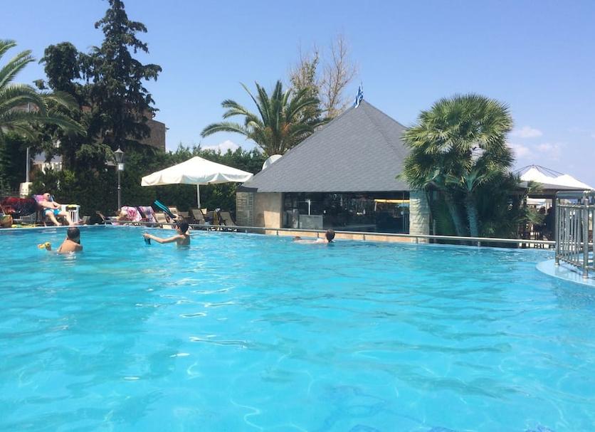 Pool Foto