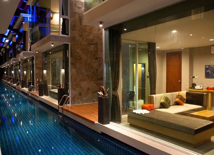 Pool Foto