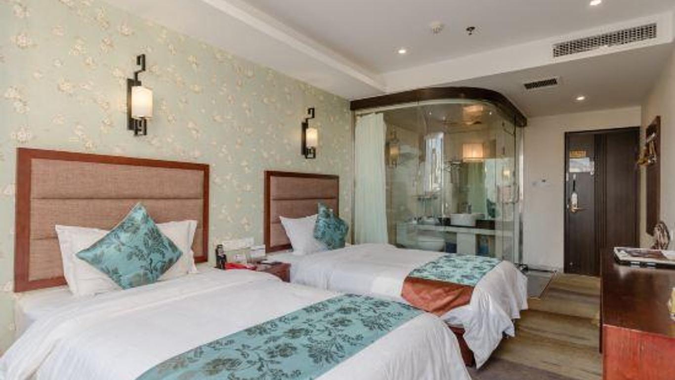 Yuanhua Hotel