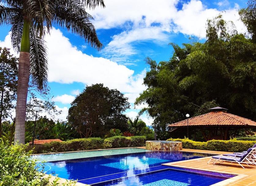 Pool Foto