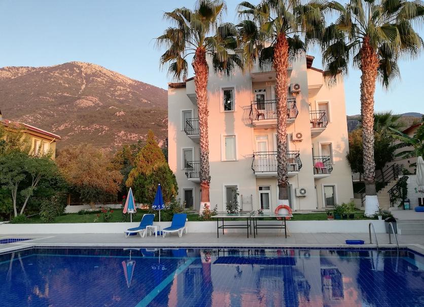 Pool Foto