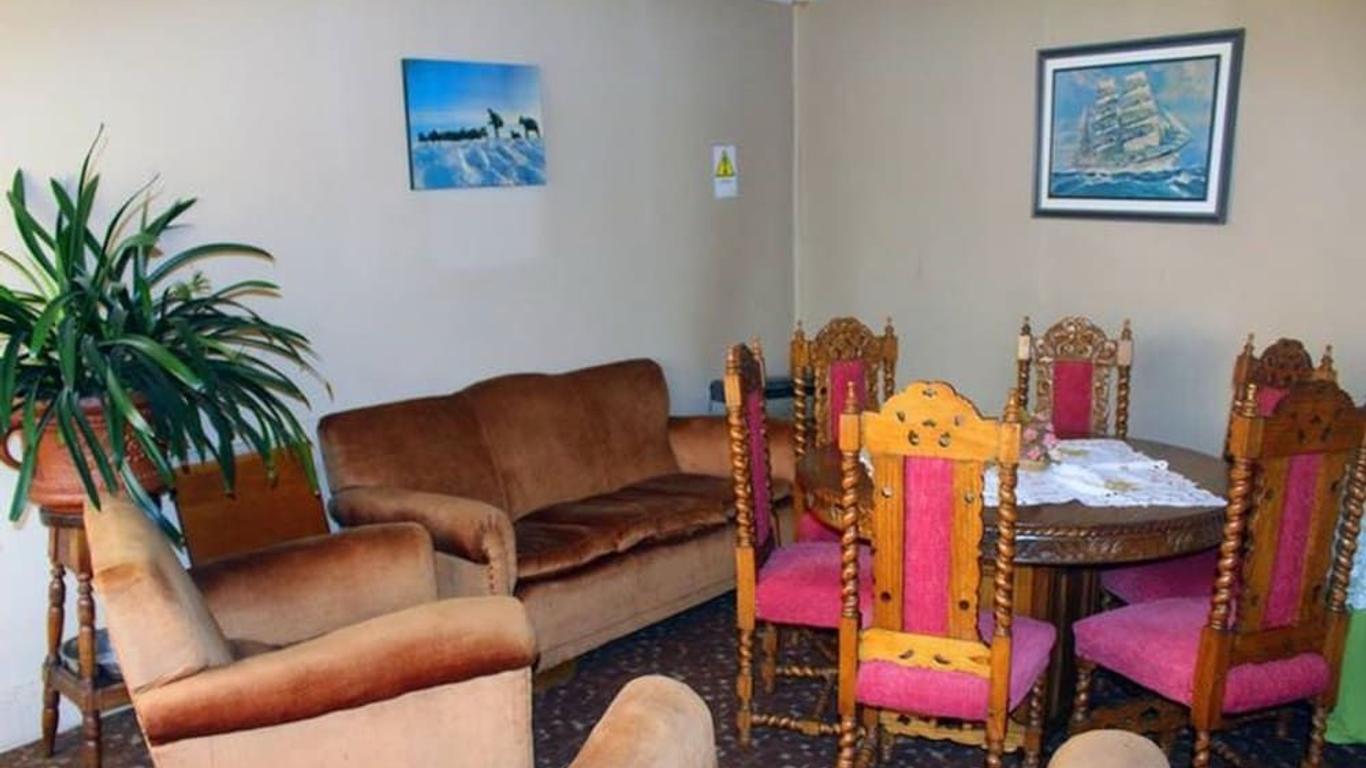 Hostal Residencial Bulnes
