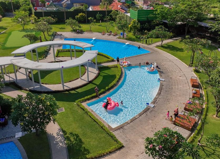 Pool Foto