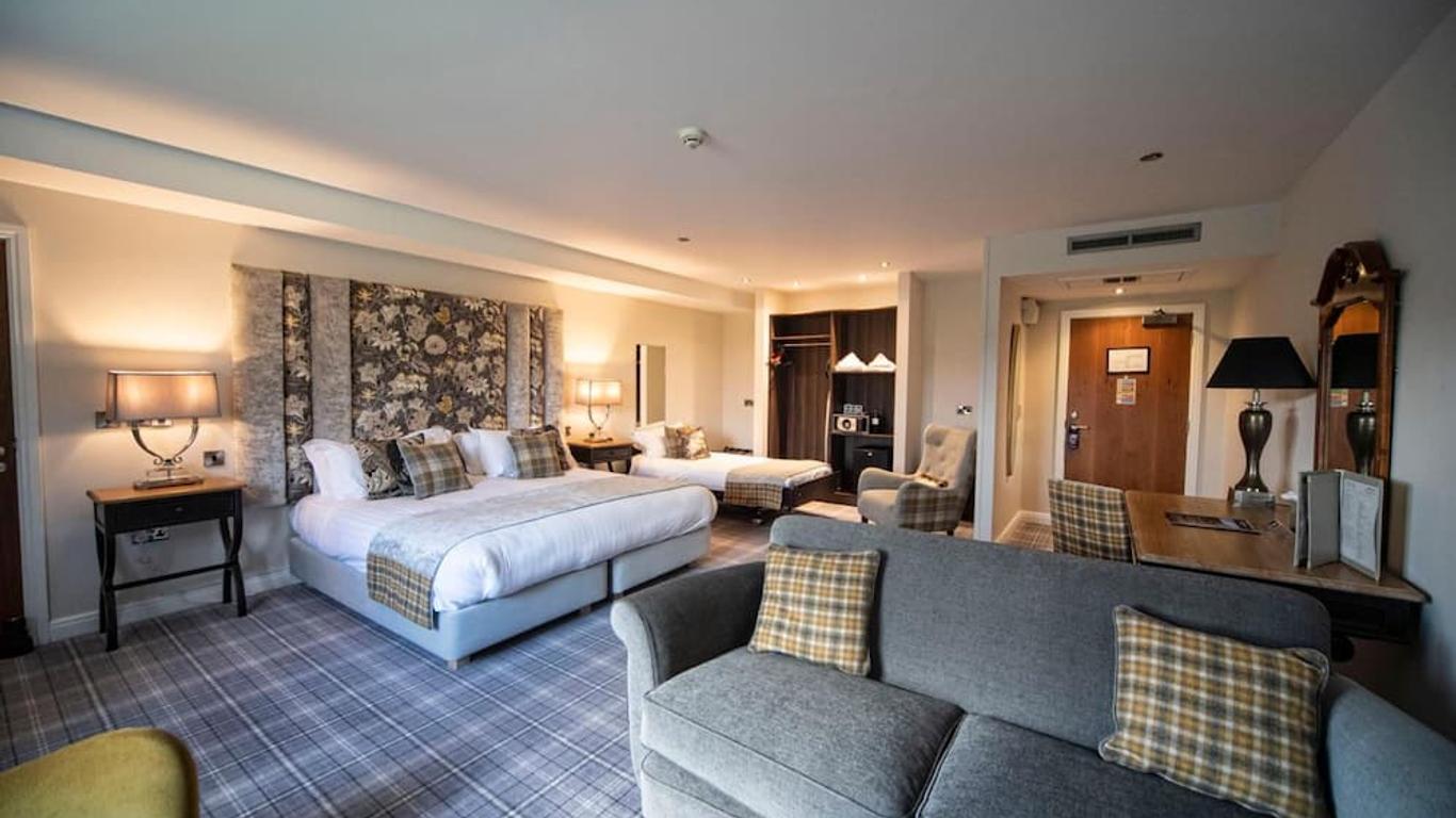 Peak Edge Hotel
