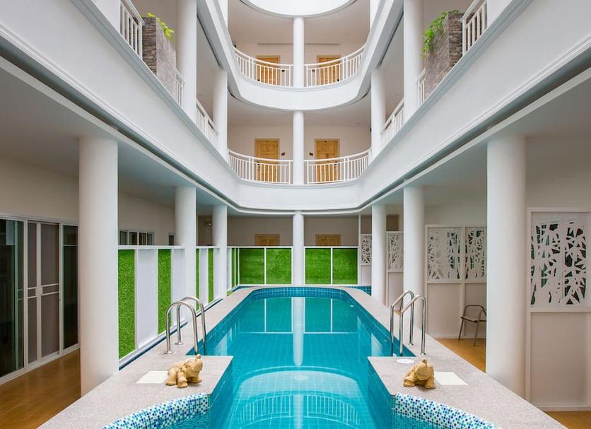 Pool Foto