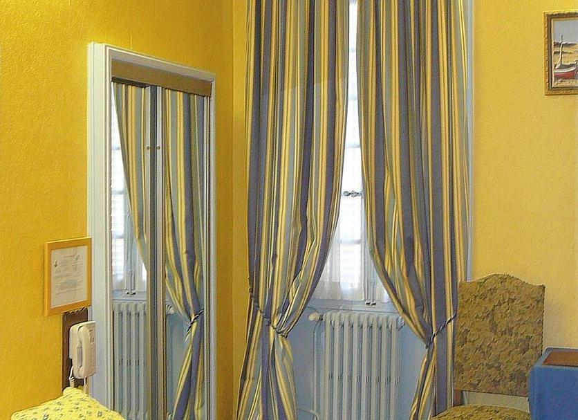 Zimmerausstattung Foto