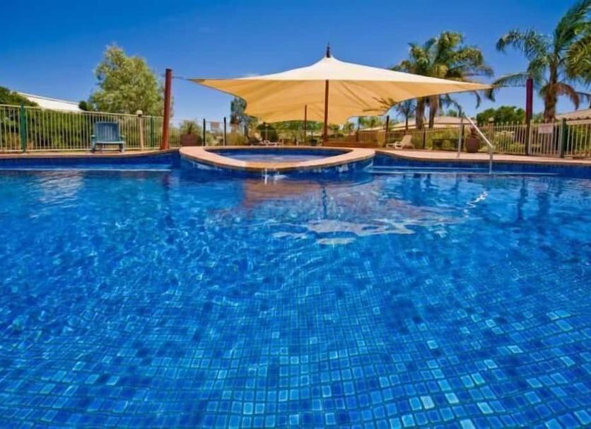 Pool Foto