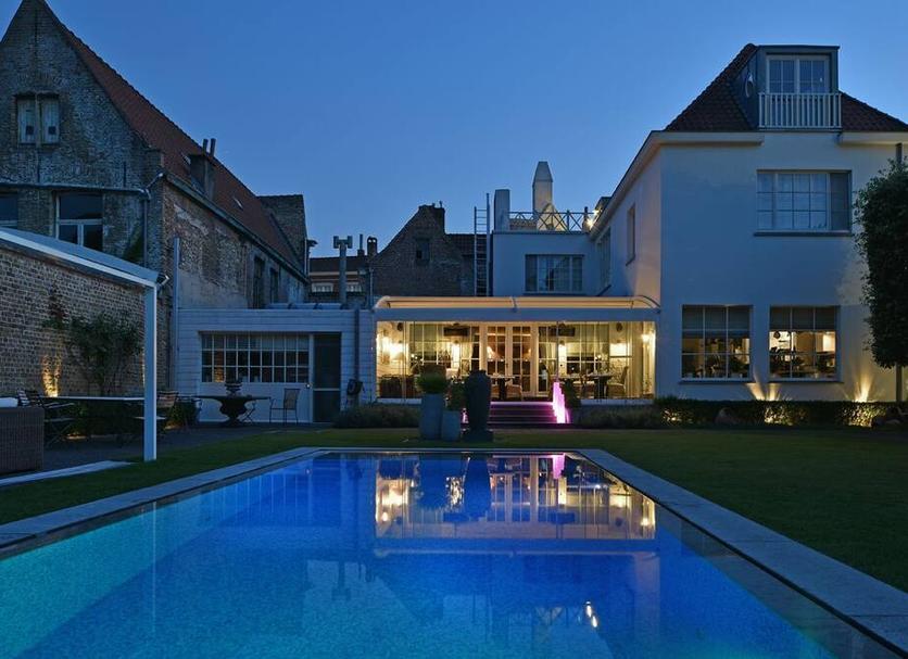 Pool Foto
