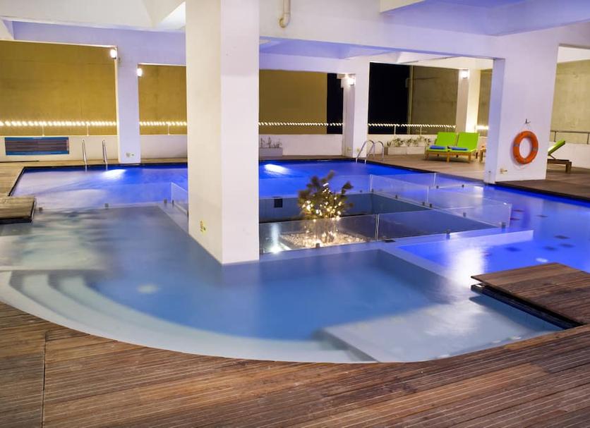Pool Foto