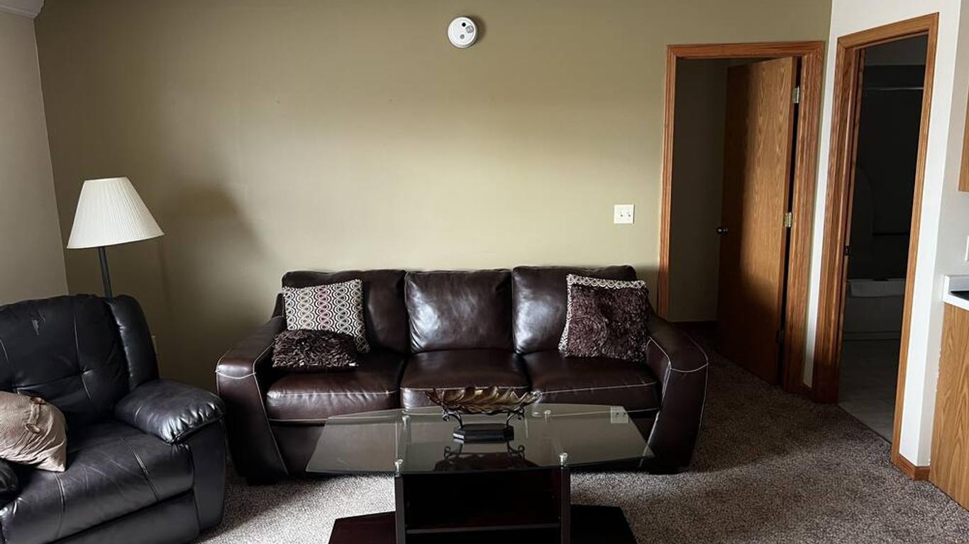 Lincoln Host Motor Inn