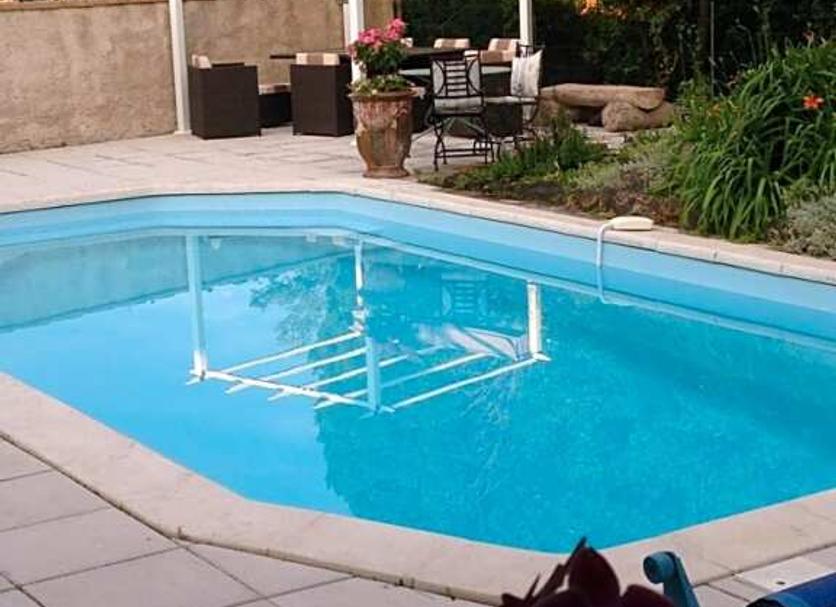 Pool Foto