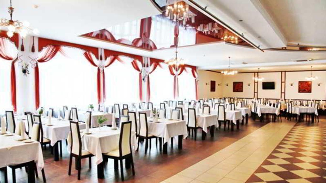 Intourist Hotel