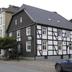 Gebäude