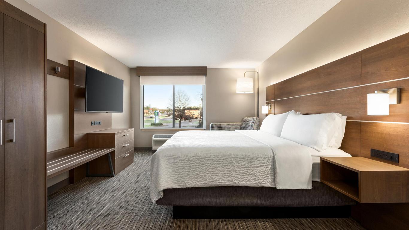 Holiday Inn Express Hotel & Suites Anniston/Oxford By IHG