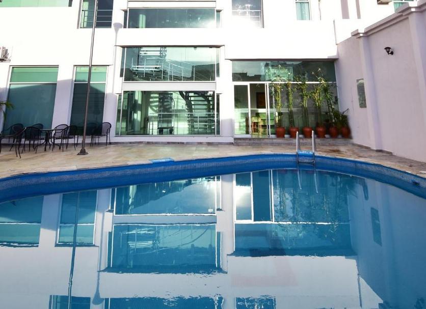 Pool Foto