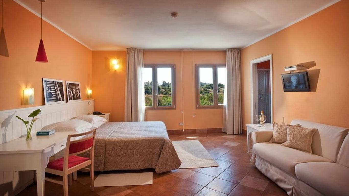 Marin Hotel