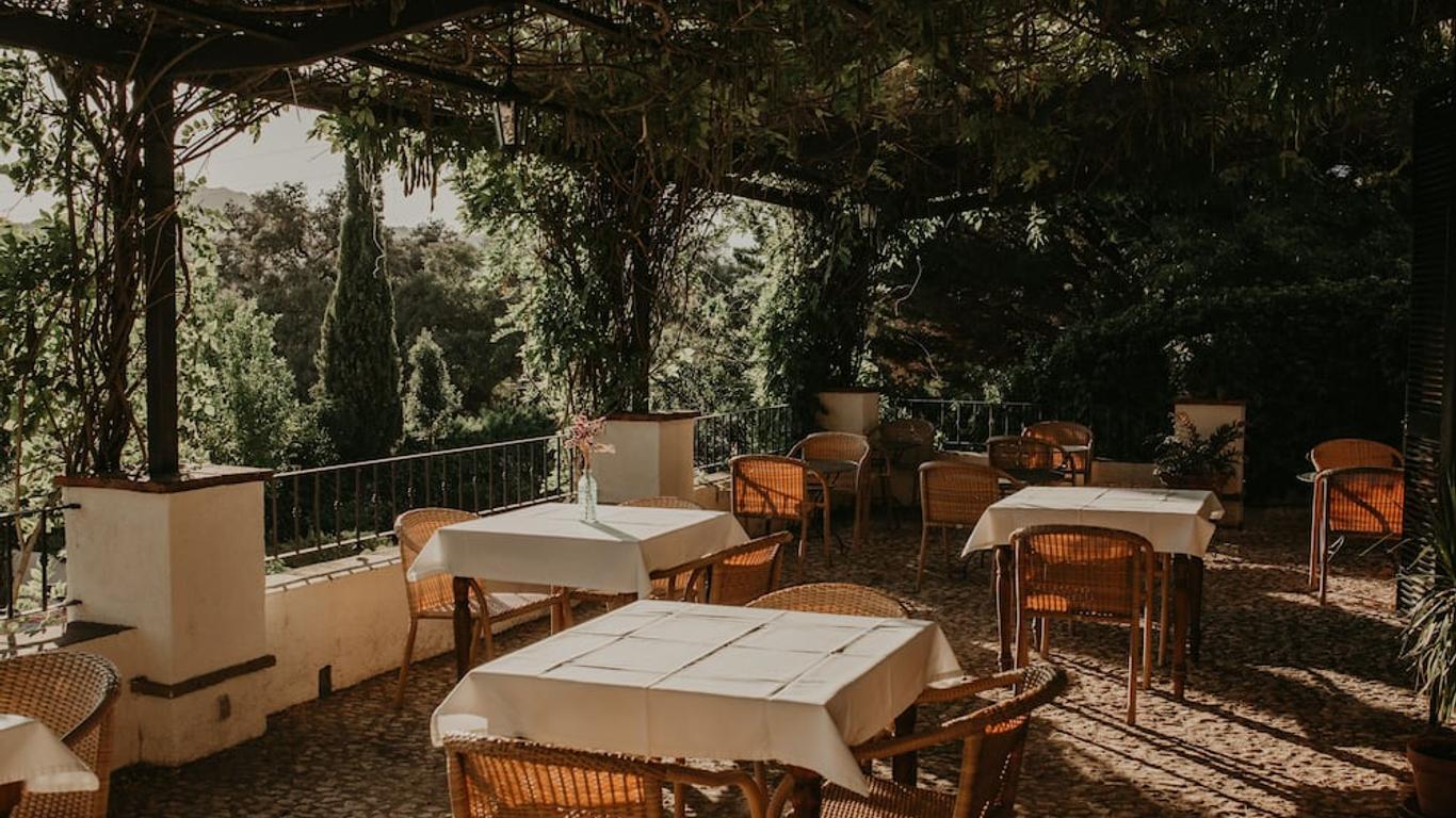 Hotel Posada de Valdezufre