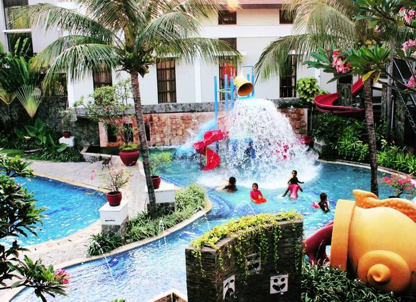 Pool Foto