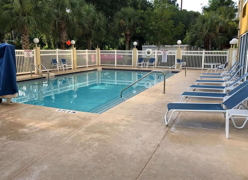 Pool Foto