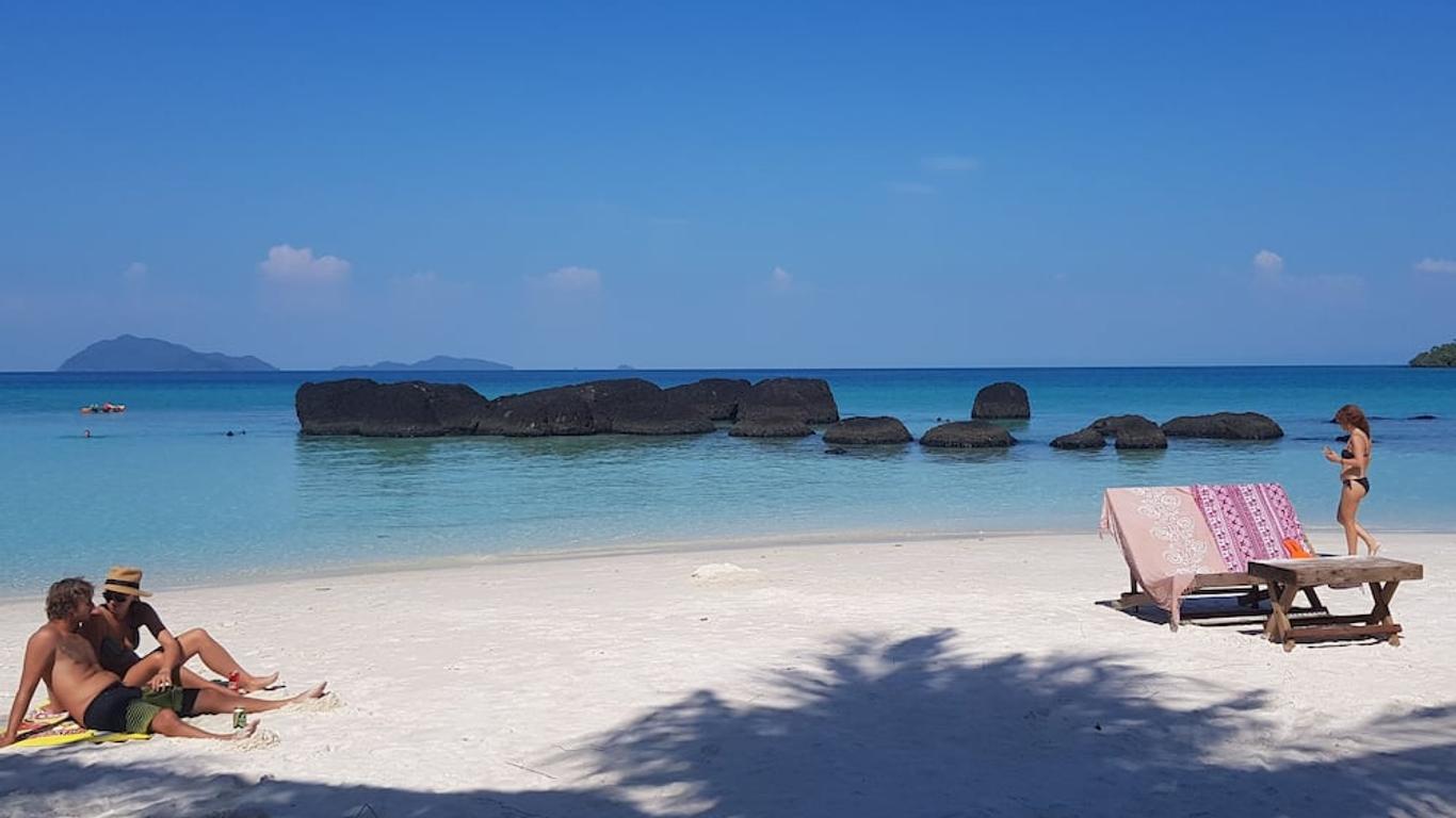 Good Time Sports Village Koh Mak