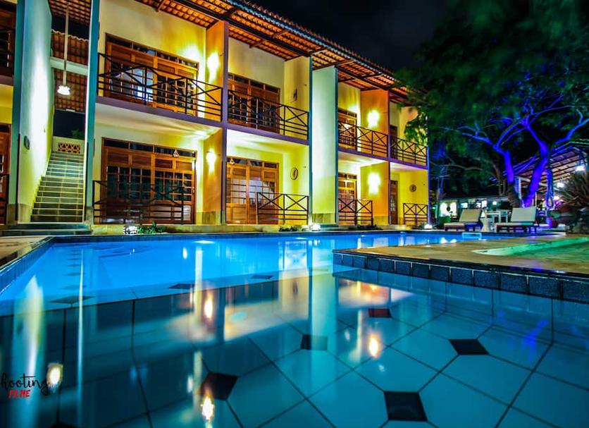 Pool Foto