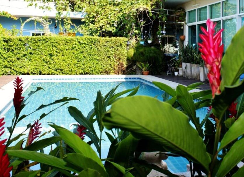 Pool Foto
