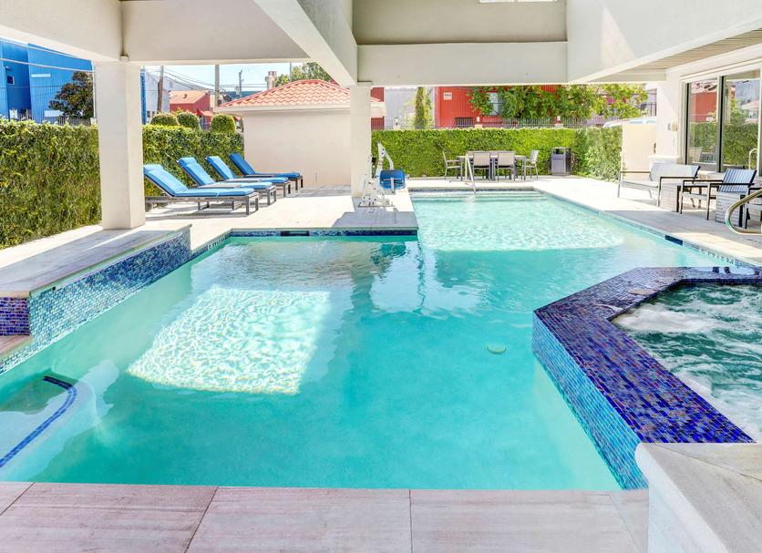 Pool Foto