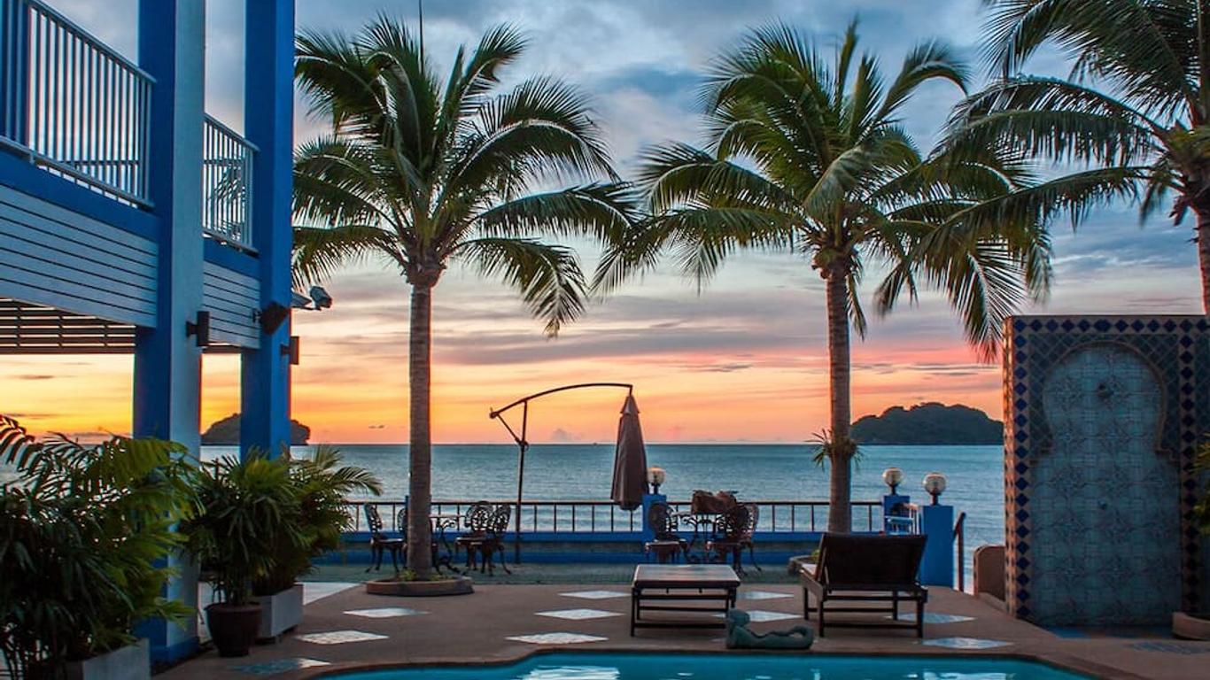 Pearl By The Sea Resort
