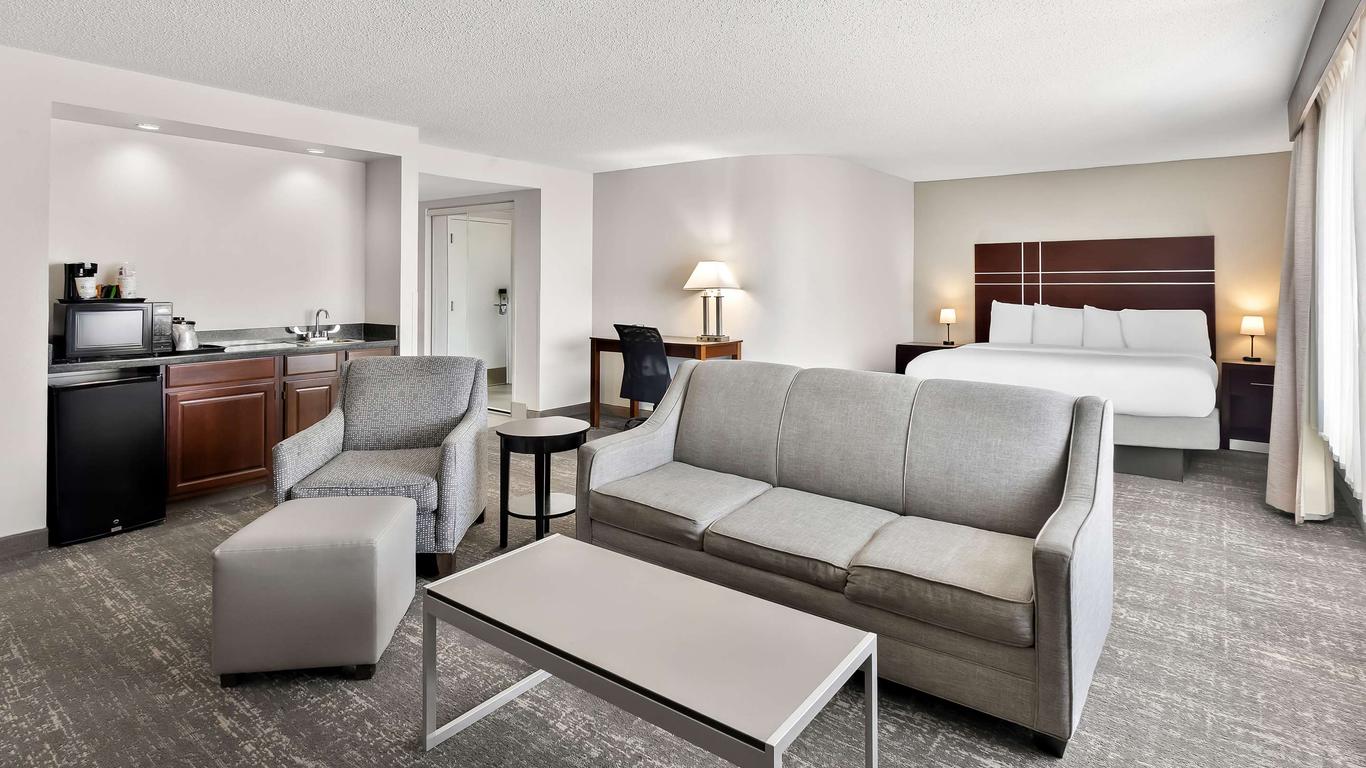 Best Western Luxbury Inn Fort Wayne