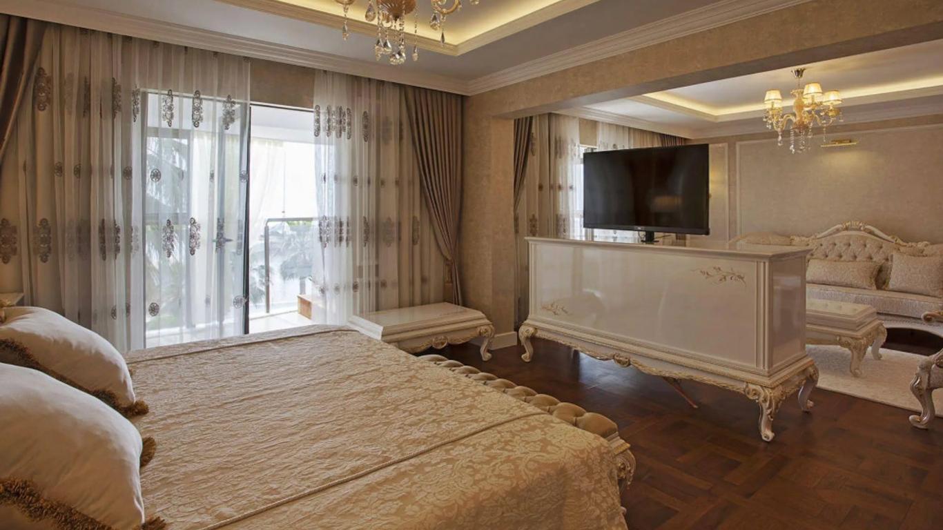 Adin Beach Hotel